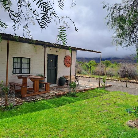 Апартаменты De Hoop Guest Farm Бофорт-Уэст Экстерьер фото